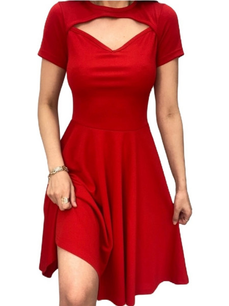 Κόκκινο φόρεμα κλος με άνοιγμα στο μπούστο