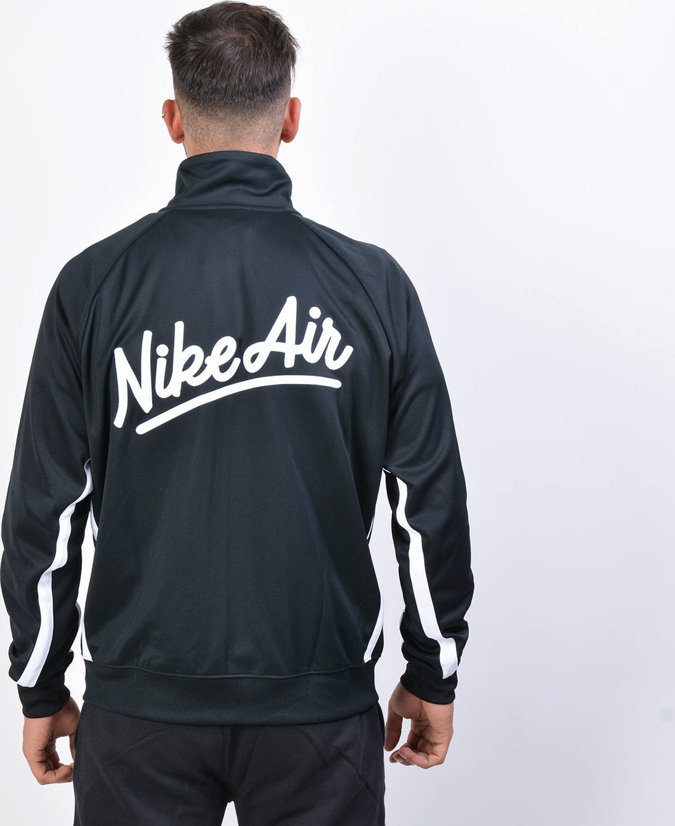 nike sportswear air