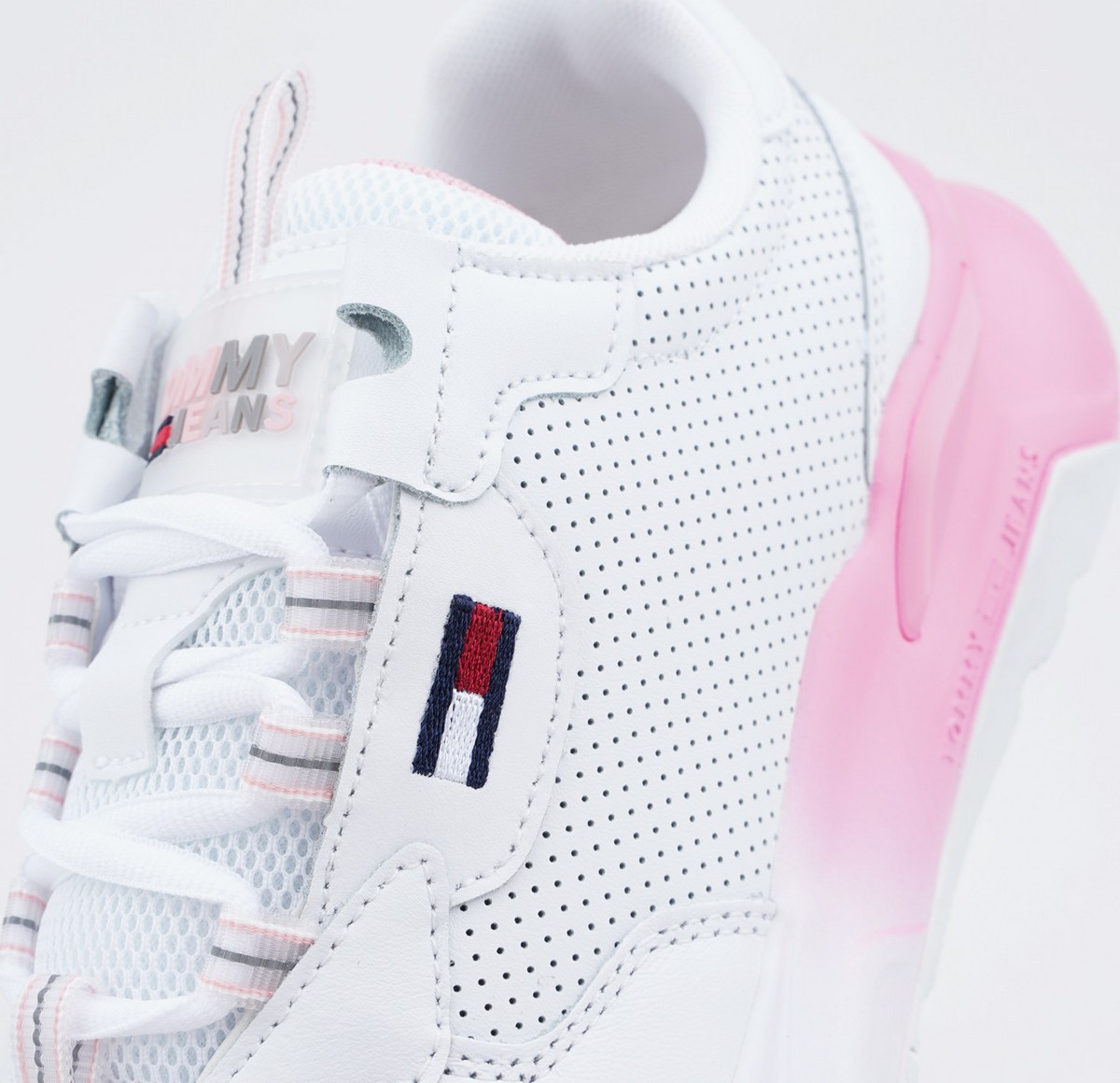 tommy hilfiger tommy jeans chunky tech gradient runners women λευκο-ροζ ( en0en01293-ybs) - Γυναικεία Sneakers - Shopistas