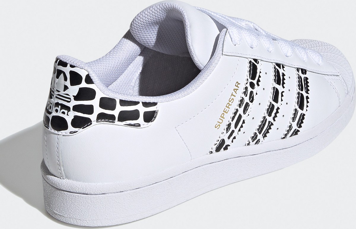 adidas superstar fv