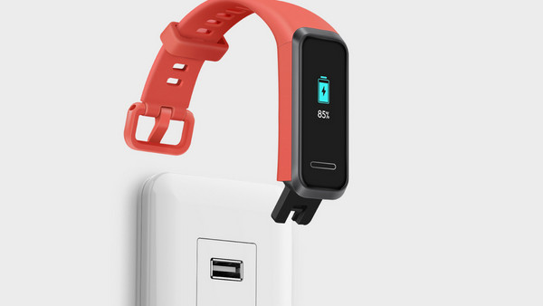 Huawei Band 4 Black: Πρακτική φόρτιση