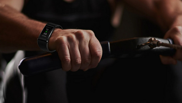 Huawei Band 4 Pro Black: Πολλές αθλητικές δραστηριότητες