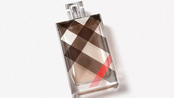 Burberry Brit Eau de Parfum 50ml: Στιλάτο και γεμάτο γούστο