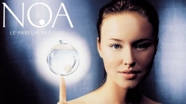 Cacharel Noa Eau de Toilette 30ml: Τρυφερή & αρωματική σύσταση