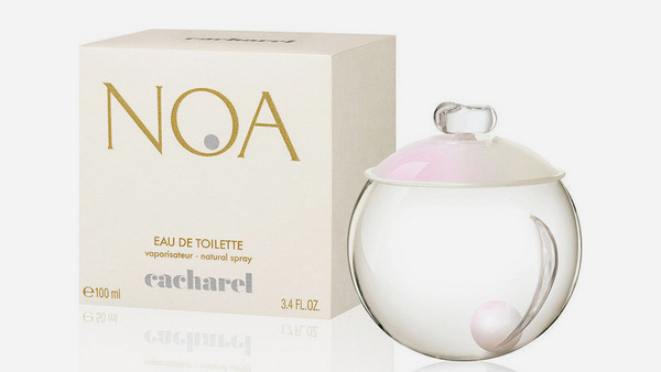 Cacharel Noa Eau de Toilette 100ml: Φιάλη που θυμίζει πλανήτη