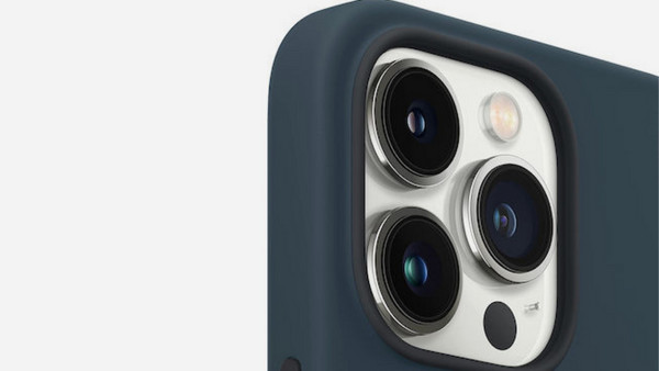 Apple Silicone Case with MagSafe Midnight: Κομψή θήκη