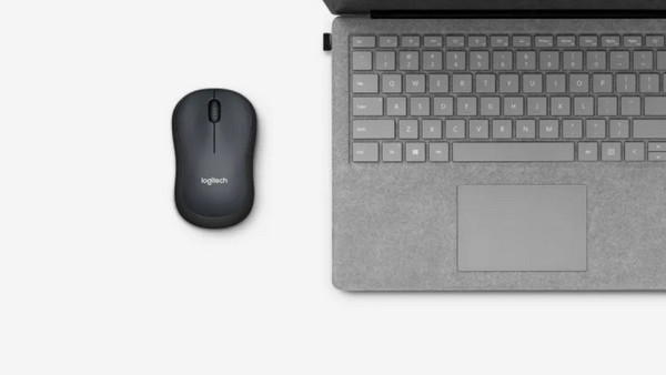 Logitech M220 Silent Ασύρματο Ποντίκι Dark Grey: Εμπειρία κύλισης, με ακρίβεια γραμμής