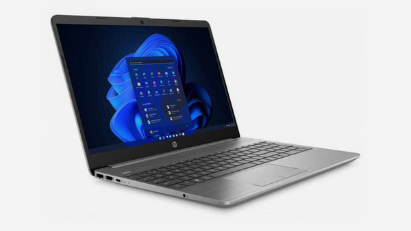 HP 250 G8 2X7V0EA: Ποιοτικά ηχεία & ενσωματωμένη κάμερα