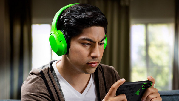 Razer Opus X Ασύρματα Bluetooth Ακουστικά Over Ear με Noise Canceling Πράσινα: Λειτουργία παιχνιδιού & πλούσια ακουστική εμπειρία