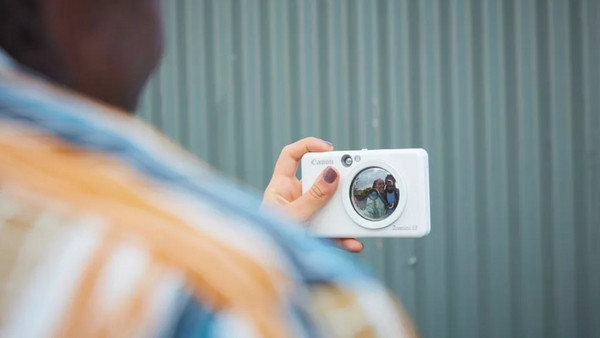 Canon Zoemini S2 White: Ιδανικός συνεργάτης για φωτογραφίσεις