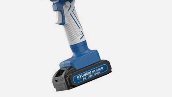 Hyundai HCS 21350VB Κλαδευτικό Αλυσοπρίονο Μπαταρίας 21V 1.1kg με Λάμα 15cm: Ελευθερία κινήσεων