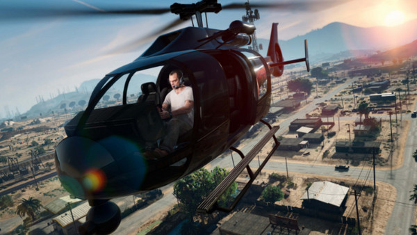 Grand Theft Auto V Used PS4: Grand Theft Auto Online