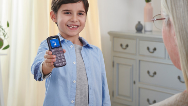 Panasonic KX-TU110 Dual: Ευανάγνωστο με εύκολο χειρισμό