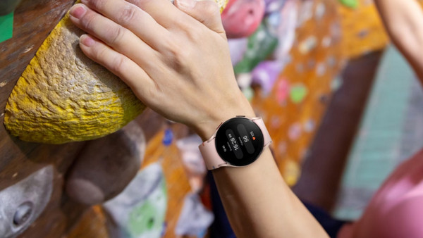 Samsung Galaxy Watch FE 40mm Silver: Απόδοση & αντοχή