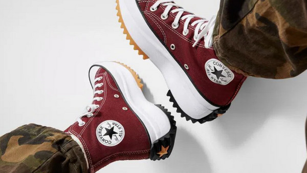 Converse Run Star Hike Platform A06514C: Άνεση και στήριξη σε κάθε βήμα