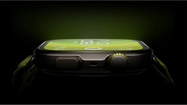 Huawei Watch Fit 4 Pro Titanium Blue: Κομψή σχεδίαση με τιτάνιο