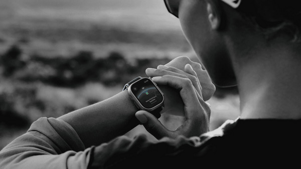 Apple Watch Ultra 3 Cellular 49mm Titanium Black Alpine Loop Black: Αντοχή & προστασία