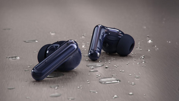 Motorola Moto Buds 2 Plus Ακουστικά Bluetooth In Ear Ανθεκτικά στο Νερό Pantone Silhouette: Αντοχή & καθημερινή χρήση