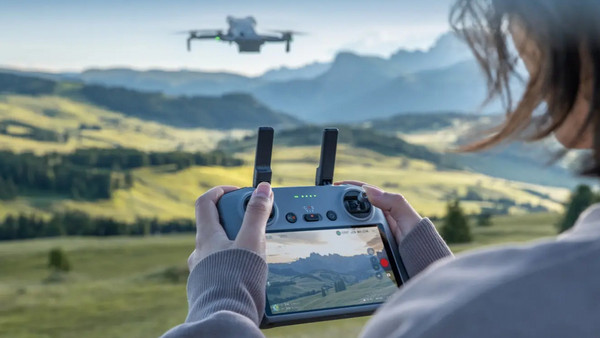 DJI Mini 5 Pro Fly More Combo Mini FPV Drone με Κάμερα 4K 120fps: Κινηματογραφική ποιότητα εικόνας
