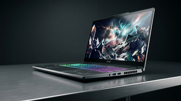 MSI Cyborg A17 AI B2HWFKG: Απρόσκοπτη πολυδιεργασία