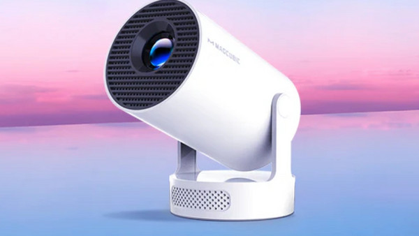 MagCubic HY300 Pro+: Smart λειτουργίες και συνδεσιμότητα