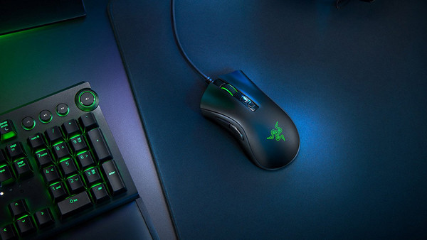 Razer DeathAdder V2 Ενσύρματο Gaming Ποντίκι RGB 20000 DPI Black: Διαισθητικό scroll
