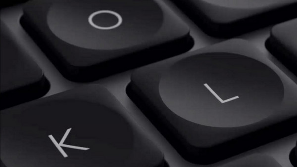 Logitech MX Keys Illuminated Graphite Ασύρματο Πληκτρολόγιο: Εύκολη σχεδίαση για πληκτρολόγηση