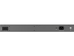 Grandstream GWN7831 Managed L3 Switch με 4 Θύρες Ethernet 1Gbps και 24 SFP Θύρες