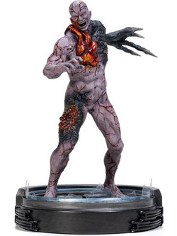 Numskull Resident Evil Tyrant T-002 28cm