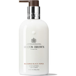 Molton Brown Re-Charge Black Pepper Ενυδατική Lotion Σώματος 300ml