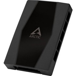 Arctic Cooling 10-Port Fan Hub
