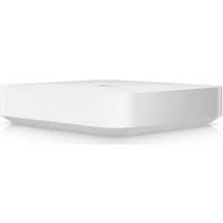 Ubiquiti UXG-Max, UniFi Gateway Max, Quad-Core 1500MHz, 2GB, 5x2.5GbE, USB-C