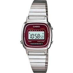 Casio Ψηφιακό Γυναικείο Ρολόι Χρονογράφος με Ασημί Μεταλλικό Μπρασελέ LA670WA-4DF