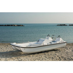 Θαλάσσιο ποδήλατο Capri Vision Centro Nautico Adriatico