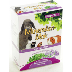 Esve Mineral Block με Βότανα για Κουνέλια +amp Τρωκτικά 200gr