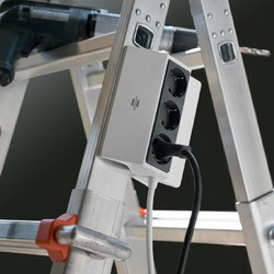 Brennenstuhl 1150070 Πολύπριζο 3 Θέσεων με Κλιπ και Καλώδιο 3m