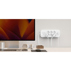 Belkin SRB002vf2M Surge Protector with USB-C(R) and USB-A Ports (6 Outlets with 1 USB-A & 1 USB-C)Λευκό