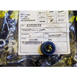 Τσιμούχα τρόμπας νερού για Piaggio/Gilera/Vespa/Aprilia 50/125/180cc δίχρονα μοντέλα καινούργια γνήσια