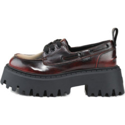 Buffalo Aspen Boat Black Red