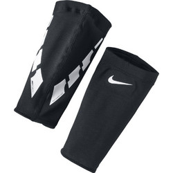 Nike Guard Lock Elite Επικαλαμίδες Ποδοσφαίρου Ενηλίκων Μαύρες SE0173-011