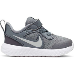 Nike Revolution 5 Παιδικά Αθλητικά Παπούτσια για Τρέξιμο Ανθρακί BQ5673-004