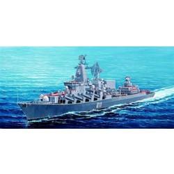 Trumpeter Russian Navy Slava Class Cruiser Varyag Συναρμολογούμενο Πλαστικό Μοντέλο Καραβιού 1:350
