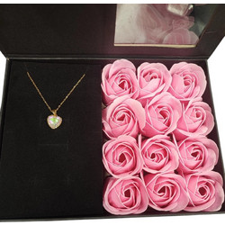 Valentine gift box με καρδιά κολιέ