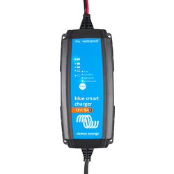 Victron Energy Blue Smart IP65s 12V 5A