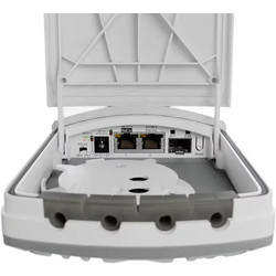 MikroTik FTC21-ups, Fiber-to-Copper Converter with UPS, 2.5G SFP, 2x Gigabit, PoE-out 802.3af/at Ether2, IP67, SwOS Lite