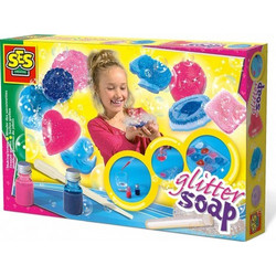 Making Glitter soaps