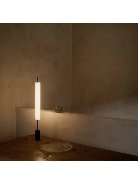 LUCEPLAN Luceplan Hono | Minimal LED Επιτραπέζιο Φωτιστικό Για Σαλόνι & Κρεβατοκάμαρα (1A160=01W001+1A160/010002)