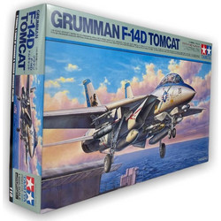Tamiya Grumman F-14D Tomcat Figures Συναρμολογούμενο Πλαστικό Μοντέλο Αεροπλάνου 1:48