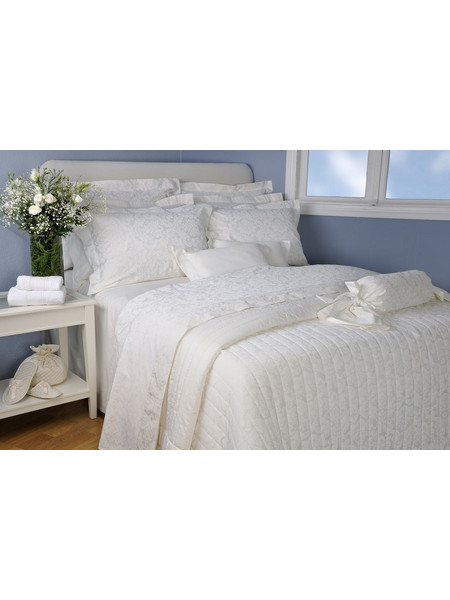 Σετ Σεντόνια Μονά 534 Damas White της Down Town 175 X 255 & 1 Μαξιλαροθήκη: 52 X 75 (πρo ραφής) Σύνθεση: 100% Βαμβάκι Σατέν Πενιέ
