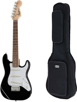 Squier Mini Strat V2 BK IL Bundle
